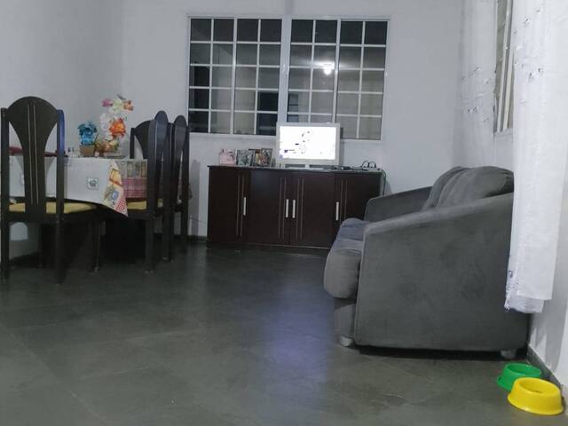 Casa para Venda em Santana de Parnaíba - 5