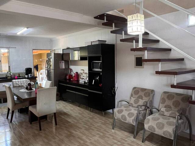 #750 - Sobrado para Venda em Santana de Parnaíba - SP