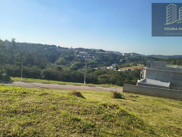 Terreno para Venda em Santana de Parnaíba - 4